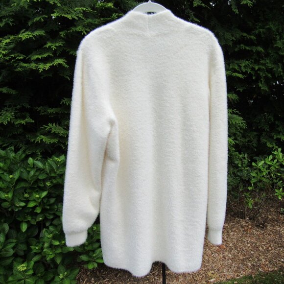 Cyrus Soft & Fuzzy Faux-Fur Long Open Cardigan Sweater - Picture 4 of 4